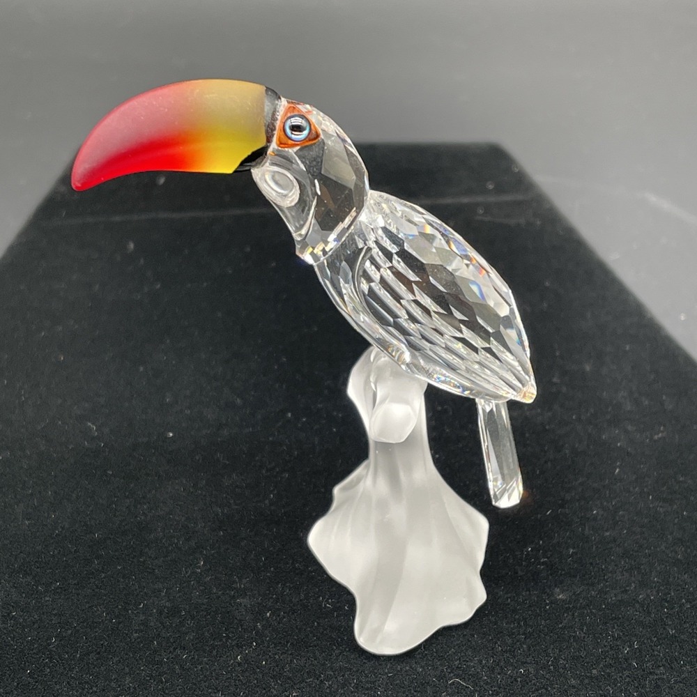 RETIRED MARKED SWAROVSKI CRYSTAL TOUCAN FIGURINE W/FIRE OPAL BEAK & FROSTED BASE